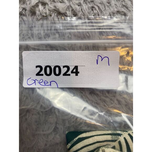 Levis Shirt Adult Small Green Standard Fit AOP Tropical Hawaiian Aloha Mens - Picture 10 of 10